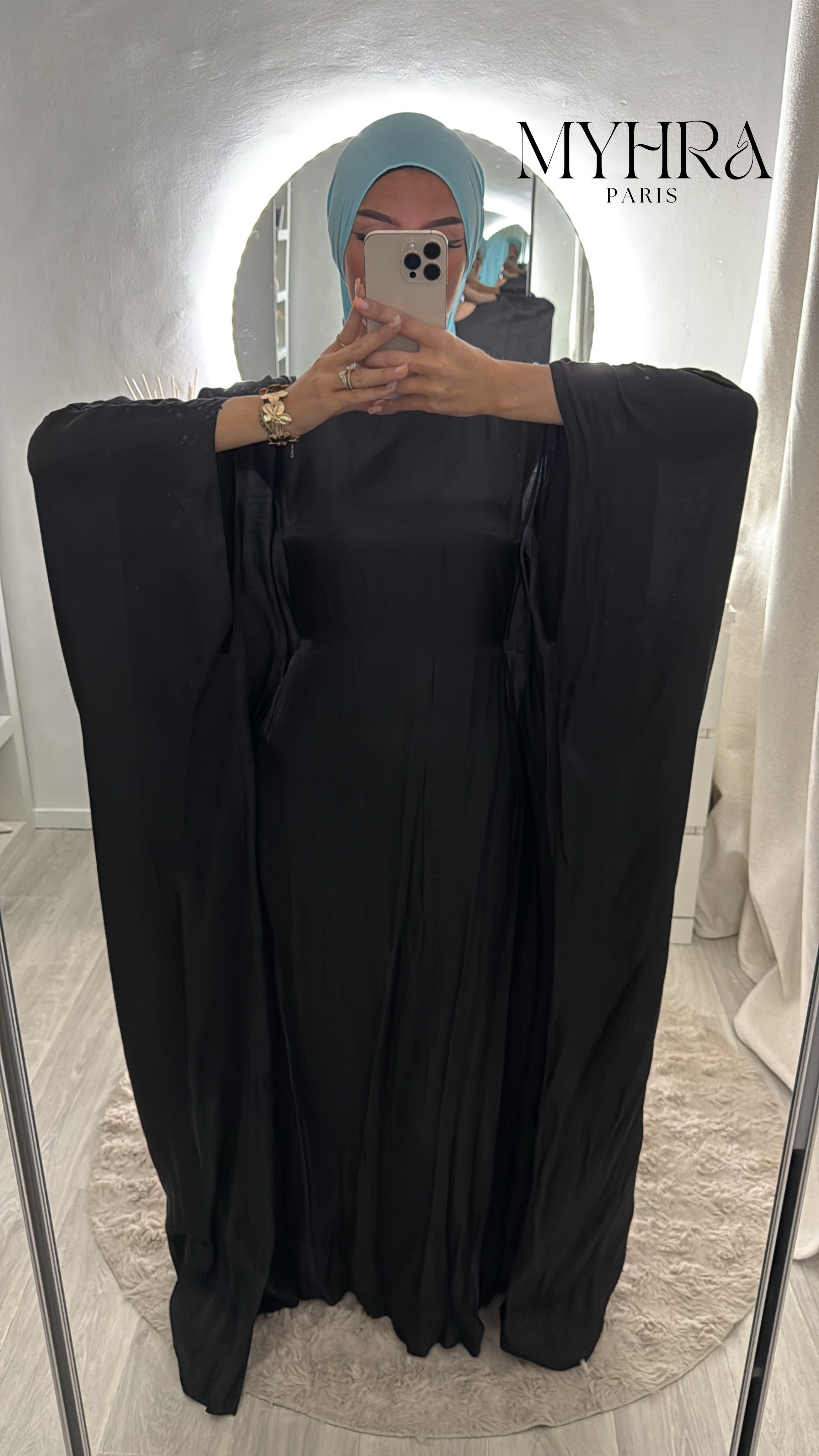 robe samae noir