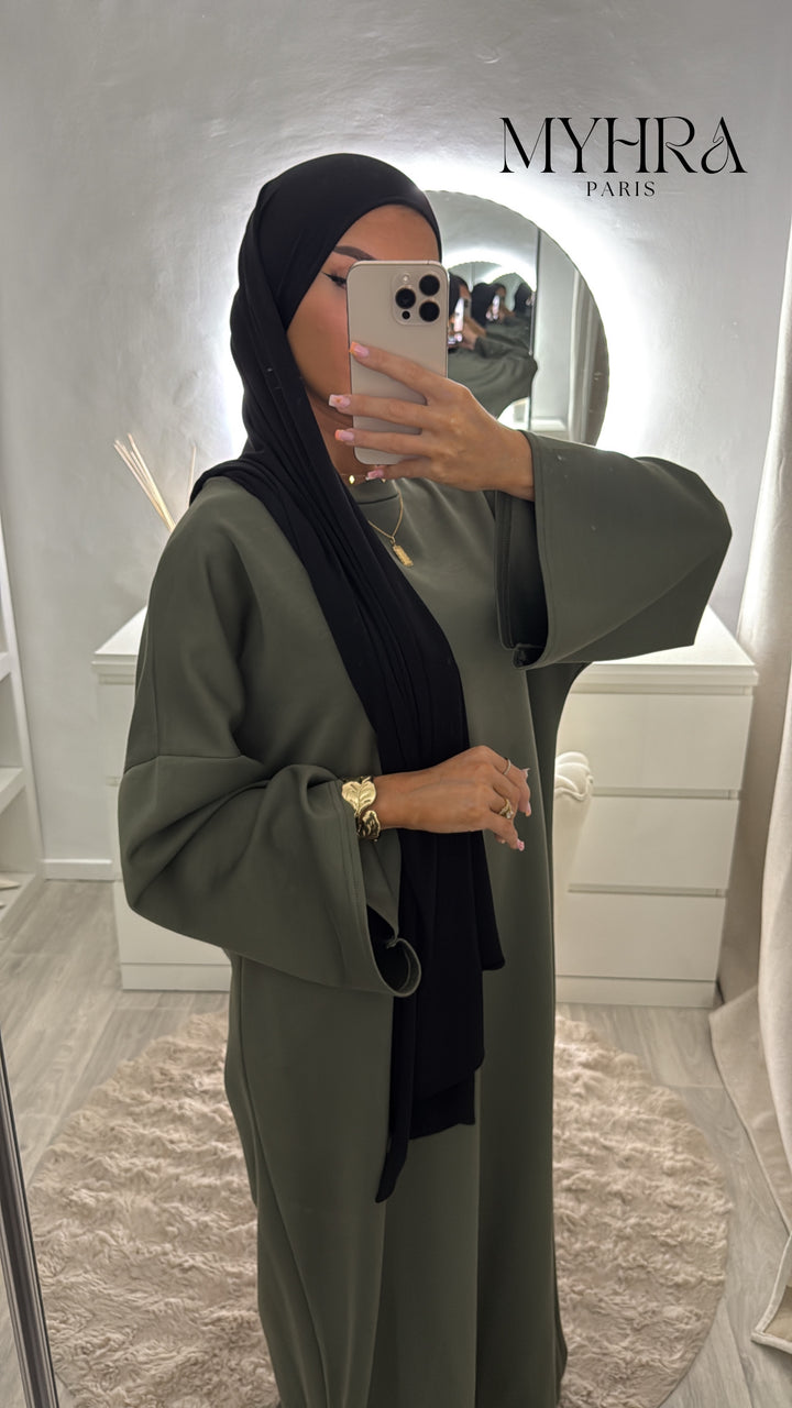 robe ness kaki