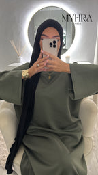 robe ness kaki