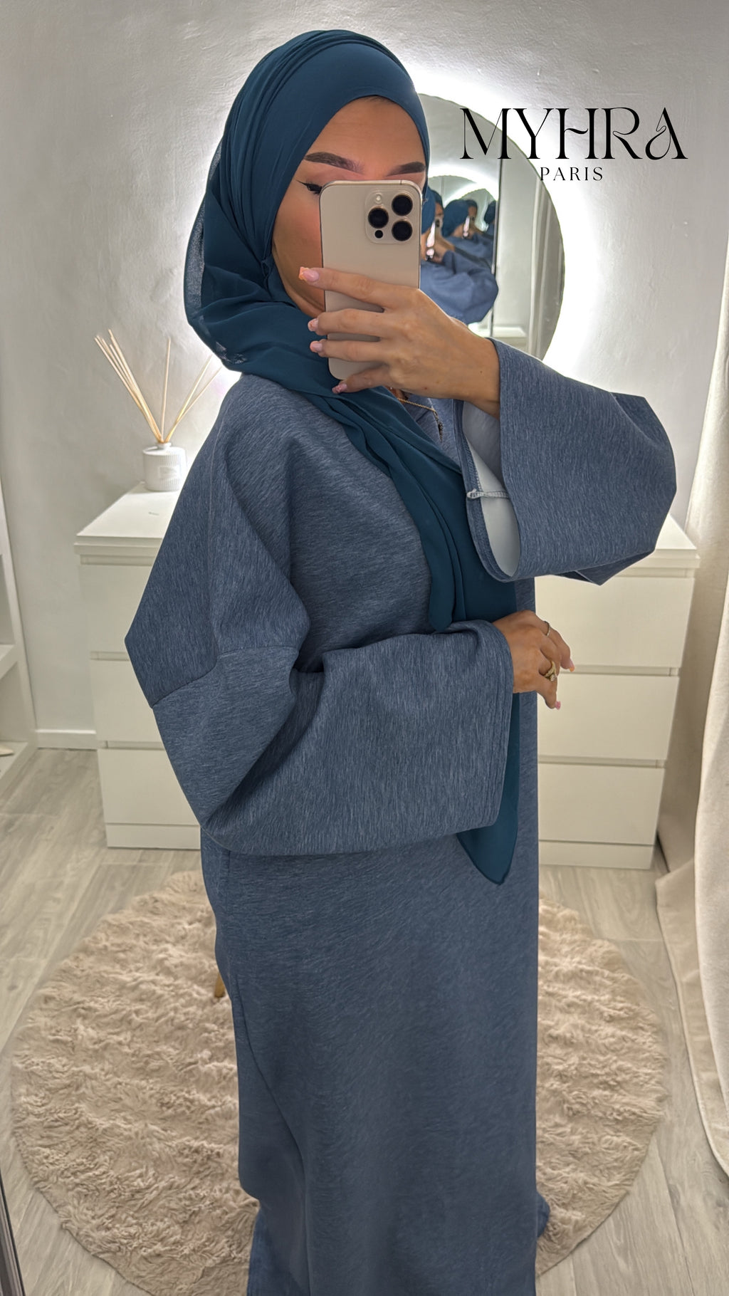 robe ness bleue