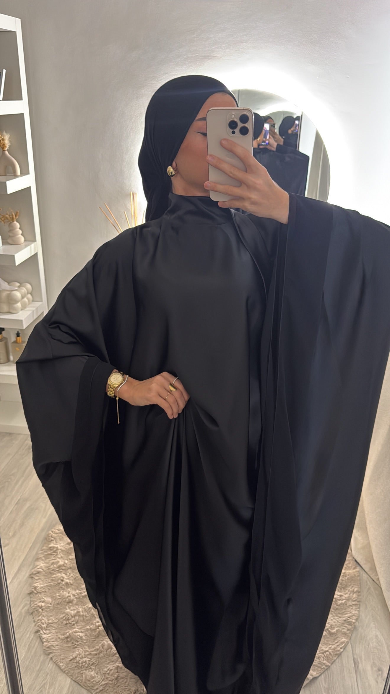 Robe Hanna noir
