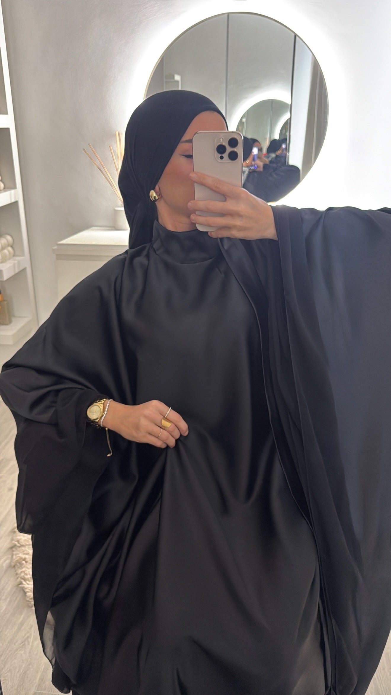 Robe Hanna noir