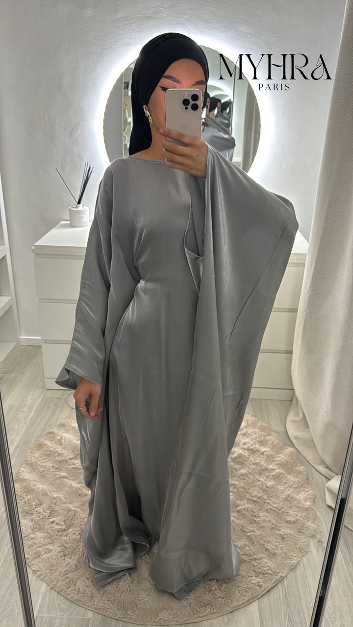 robe Samae gris clair